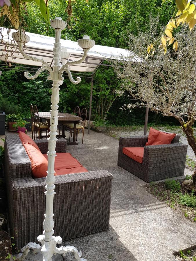 MuratLe Moulin De Jules Et Akasha住宿加早餐旅馆 外观 照片